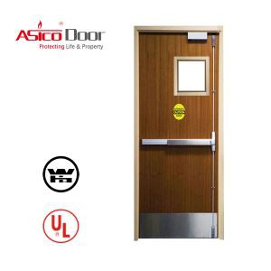 Holzfeuertür mit Glas